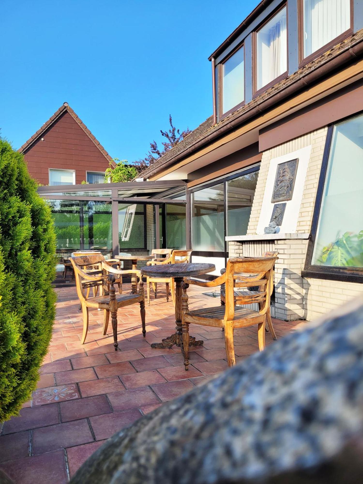 Hochwertige Ferienwohnung In Ruhiger Lage Mit Eigener Terrasse Und Parkplatz, Nur 7 Gehminuten Zum Strand Entfernt - Hoher Schlafkomfort Dank Boxspringbett Шарбойц Экстерьер фото